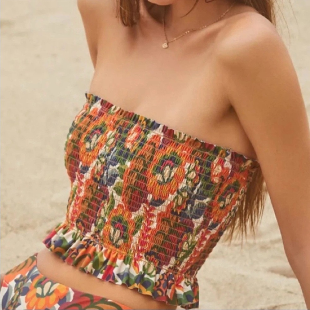Farm Rio Bikini Top - Size Medium *missing one strap*